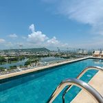 Spacious Loft - Rooftop Pool - Old City