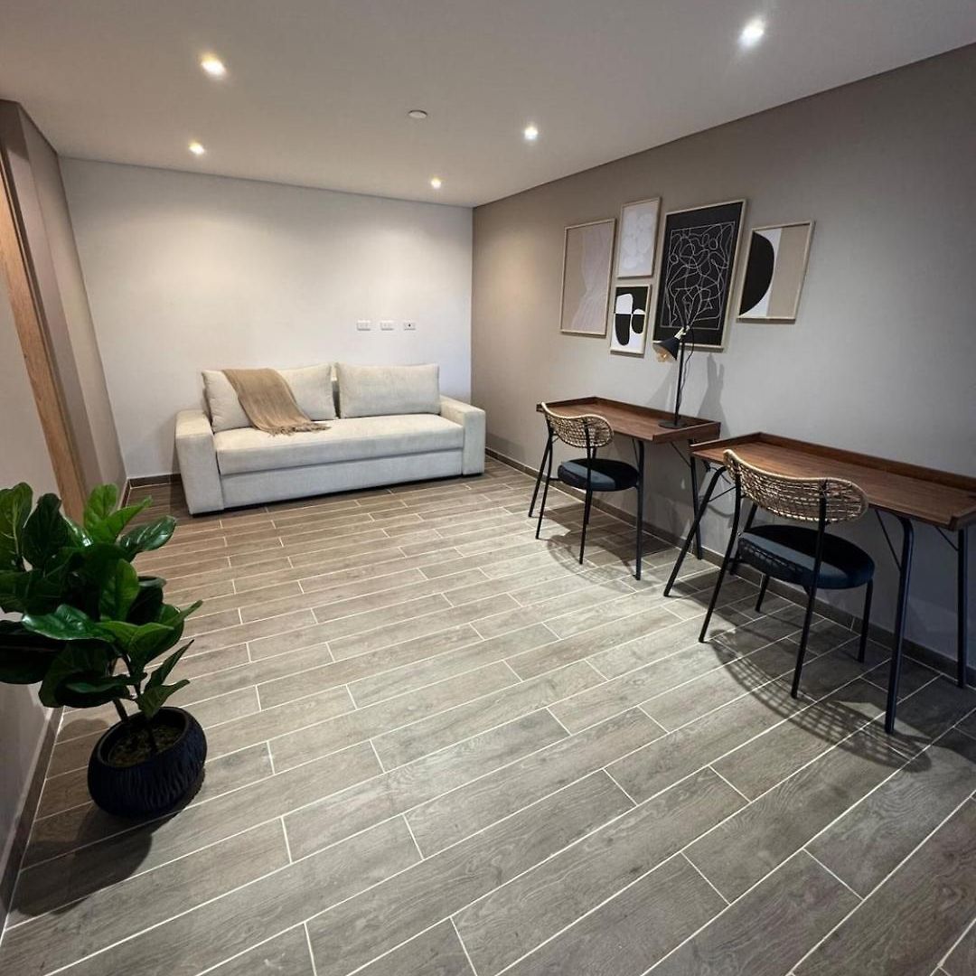 Spacious Loft - Rooftop Pool - Old *