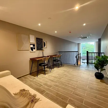 Apartamento Spacious Loft - Rooftop Pool - Old Cartagena