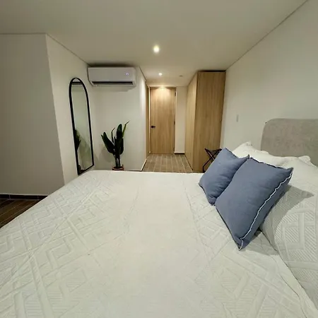 Apartamento Spacious Loft - Rooftop Pool - Old